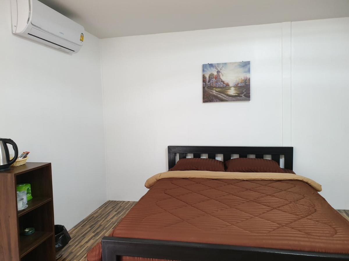 Rung Inn Homestay Ранонг Екстериор снимка